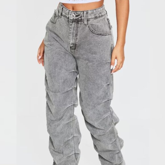 NWT - PLT Washed Grey Ruched Straight Leg Denim Jeans - Size 4 - Picture 3 of 4